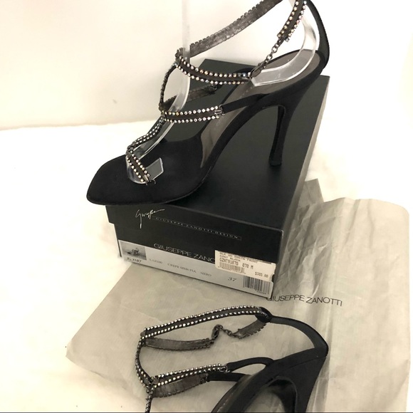GIUSEPPE ZANOTTI BLACK CRYSTAL EMBELLISHED SANDALS 37 - Picture 2 of 11